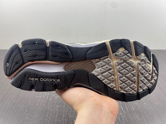 new Balance x WTAPS 2020 DFY27