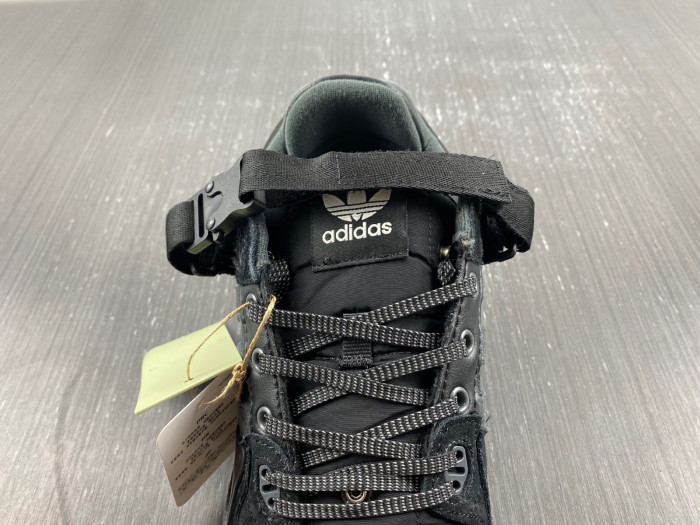 Ad Forum 84 Low SAN 1