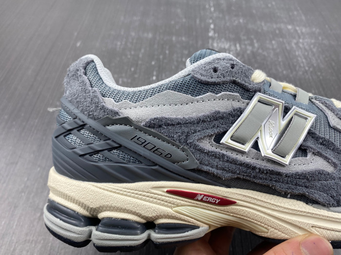 new Balance x WTAPS 2020 DFY26
