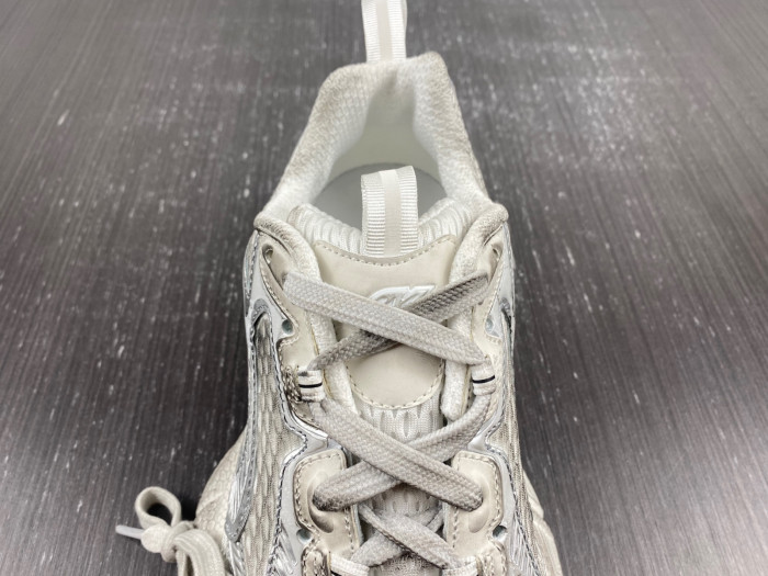 Balenciaga 3XL SNEAKER 8000087