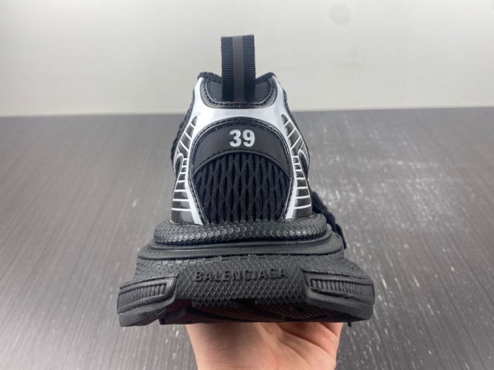 Balenciaga 3XL SNEAKER 8000069