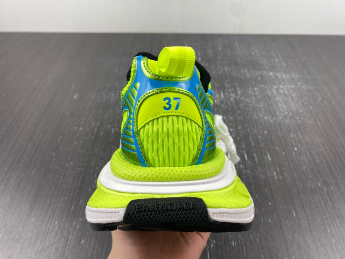 BALENCIAGA 3XL SNEAKER 8000090