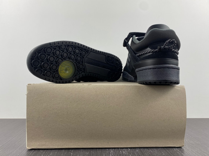 Ad Forum 84 Low SAN 1