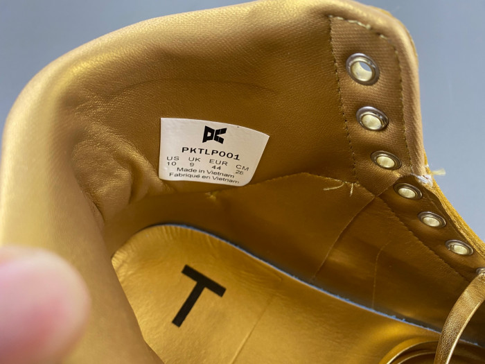 TRUMP NEVER SURRENDER HIGH-TOP SNEAKER