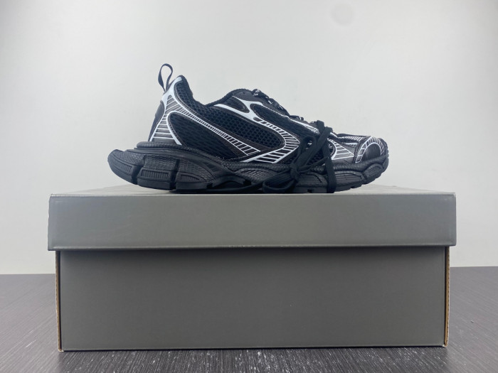 Balenciaga 3XL SNEAKER 8000069