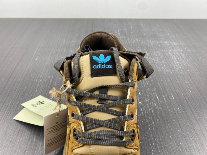 Ad Forum 84 Low SAN 4