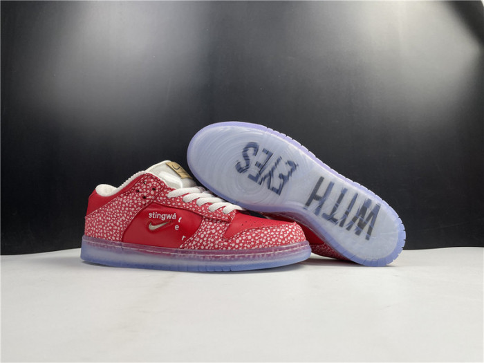 NIKE SB DUNK LOW STINGWATER MAGIC MUSHROOM DH7650-600