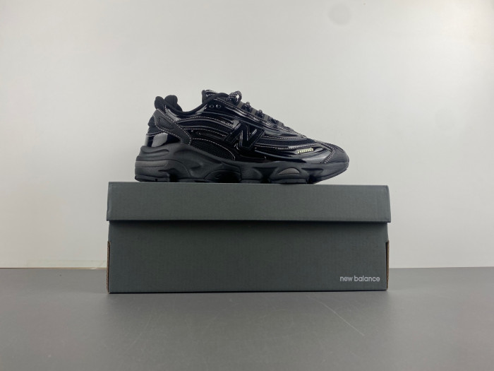 New Balance 1000 Angora M1000WS