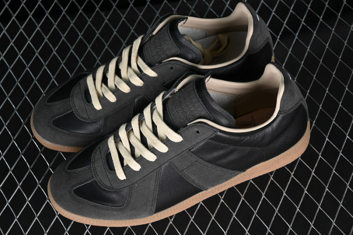 MAISON MARGIELA CALFSKIN S58WS0104