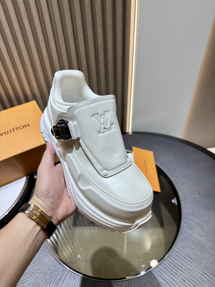 LV snekaers L0000362