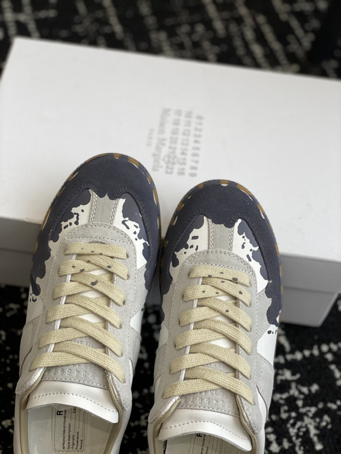 MAISON MARGIELA CALFSKIN S57WS0284
