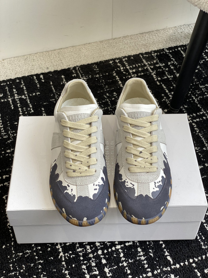 MAISON MARGIELA CALFSKIN S57WS0284