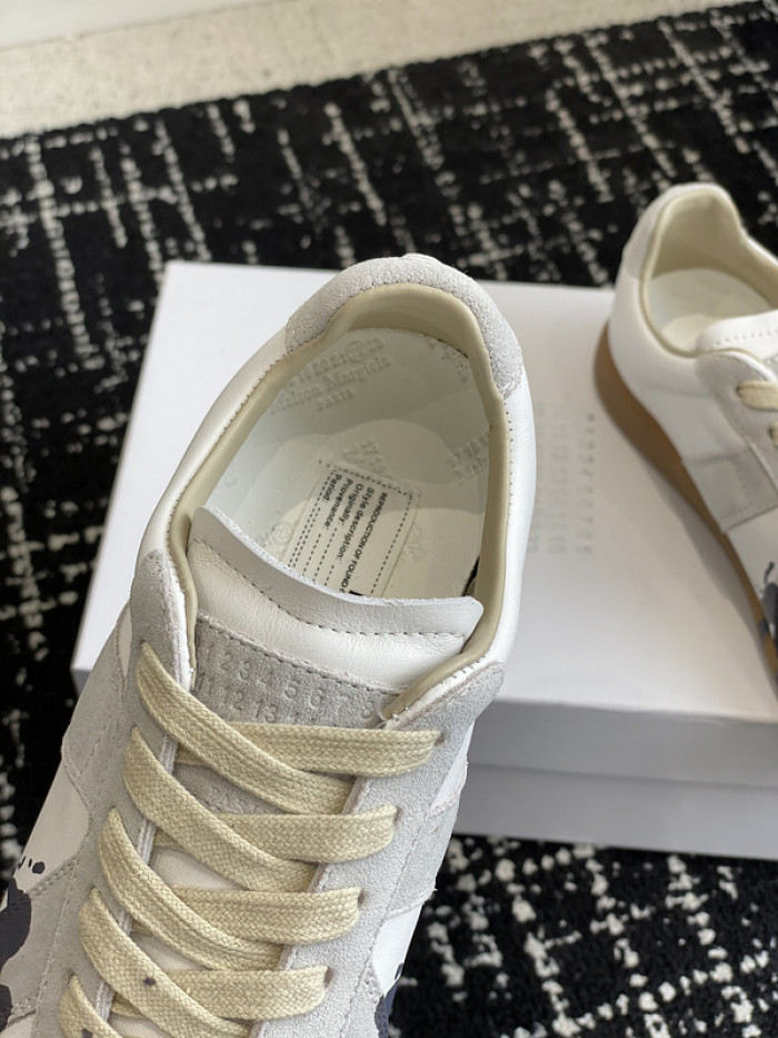 MAISON MARGIELA CALFSKIN S57WS0284