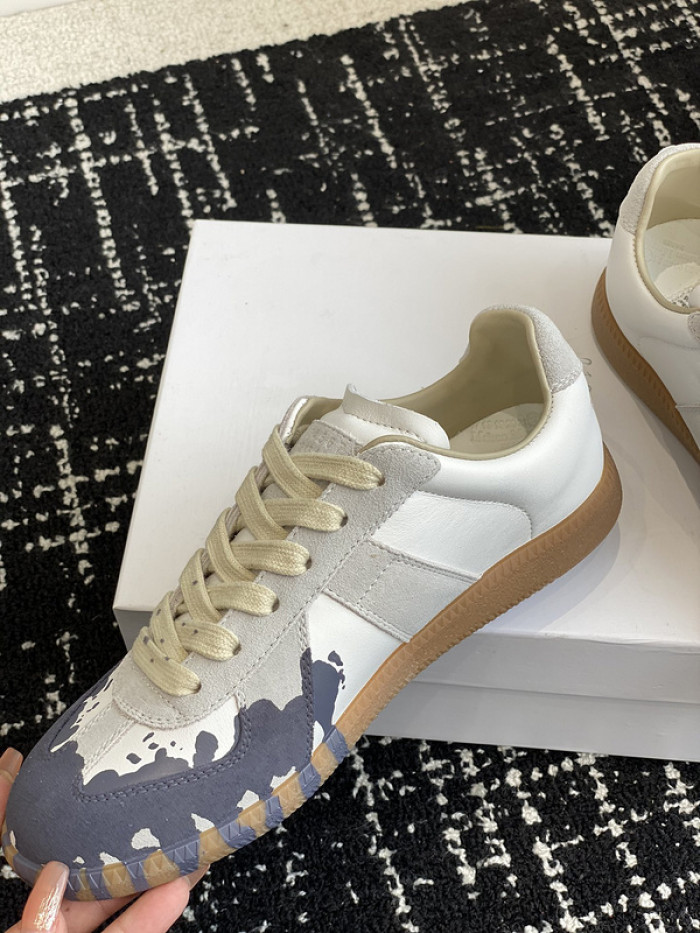 MAISON MARGIELA CALFSKIN S57WS0284
