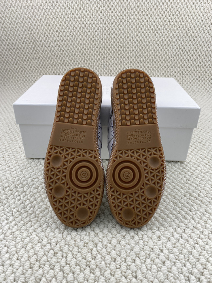 MAISON MARGIELA CALFSKIN S57WS0243