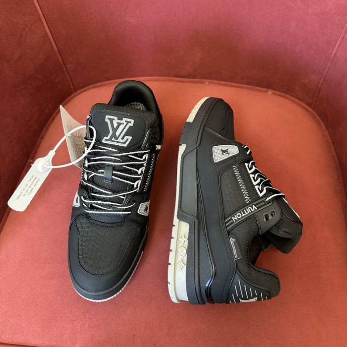 LV snekaers L0000516