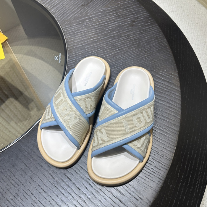 L&V sandal 121