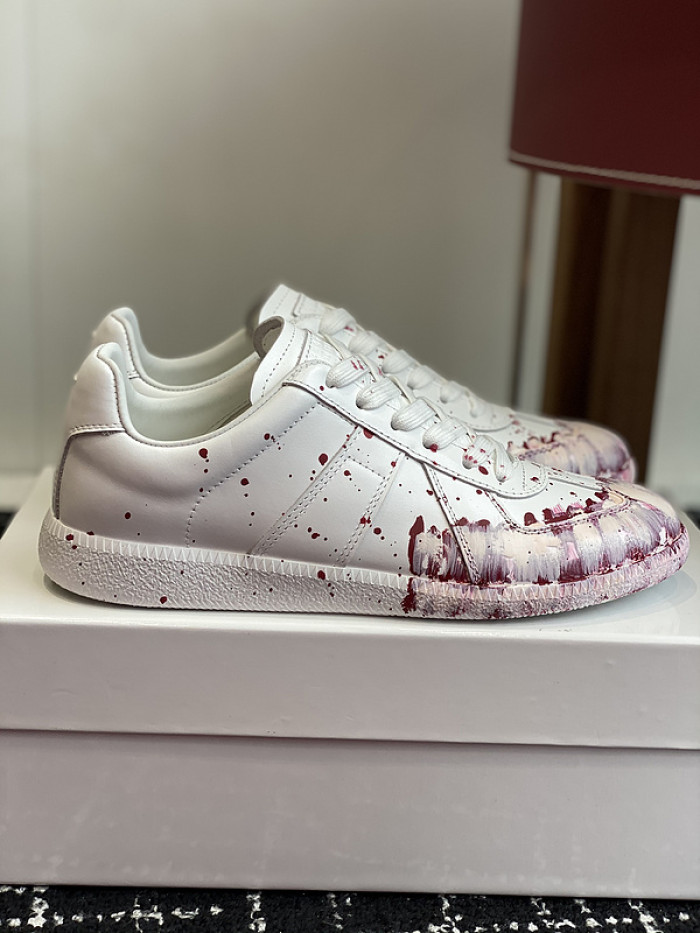 MAISON MARGIELA CALFSKIN S57WS0318