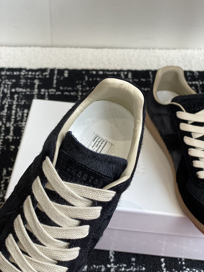 MAISON MARGIELA CALFSKIN S57WS0325