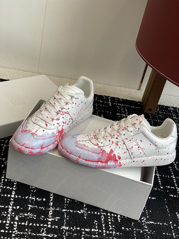 MAISON MARGIELA CALFSKIN S57WS0300