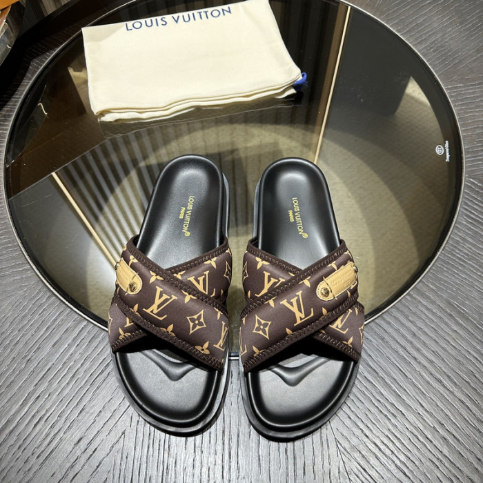 L&V sandal 156