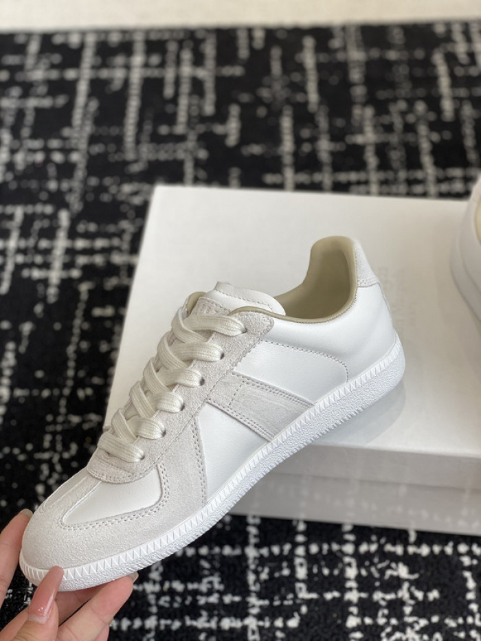 MAISON MARGIELA CALFSKIN S57WS0280
