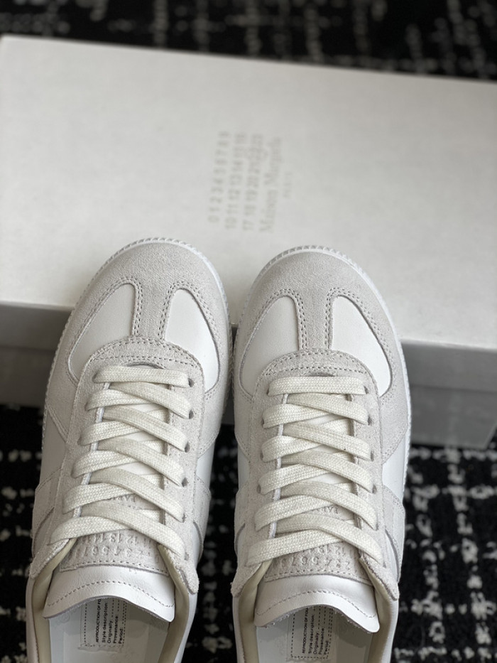 MAISON MARGIELA CALFSKIN S57WS0280