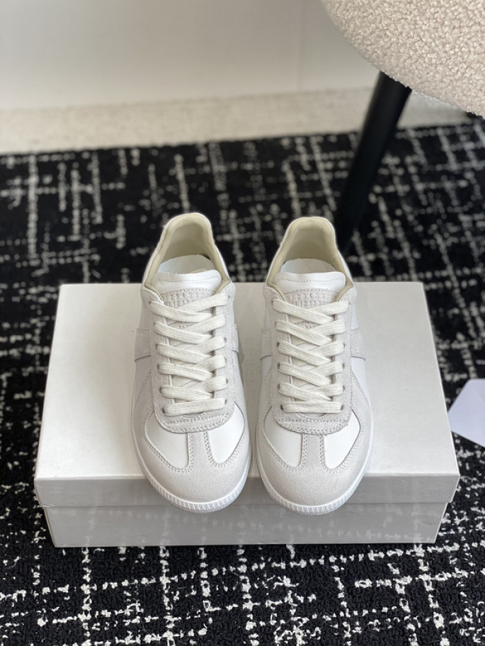 MAISON MARGIELA CALFSKIN S57WS0280