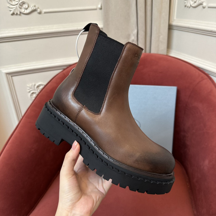 PRAD* boots P122