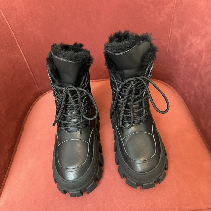 PRAD* boots P125