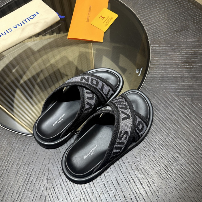 L&V sandal 131