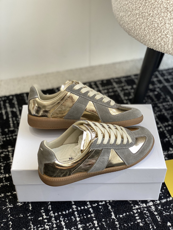MAISON MARGIELA CALFSKIN S57WS0286