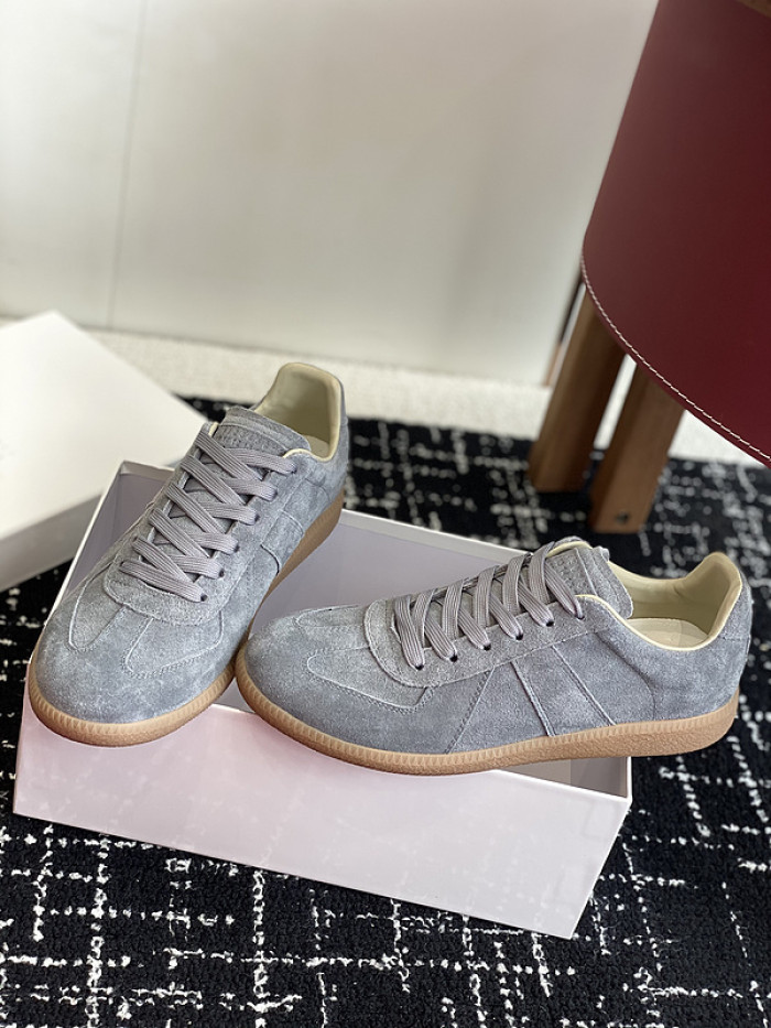 MAISON MARGIELA CALFSKIN S57WS0327