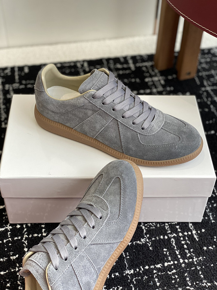 MAISON MARGIELA CALFSKIN S57WS0327