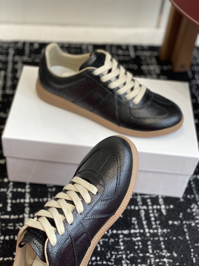 MAISON MARGIELA CALFSKIN S57WS0313