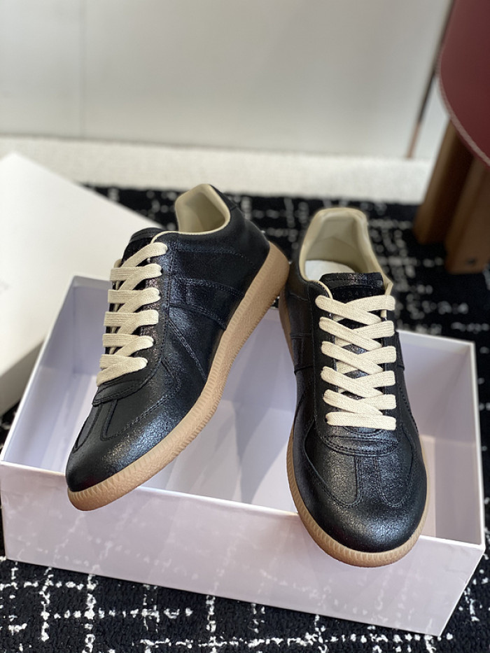 MAISON MARGIELA CALFSKIN S57WS0313