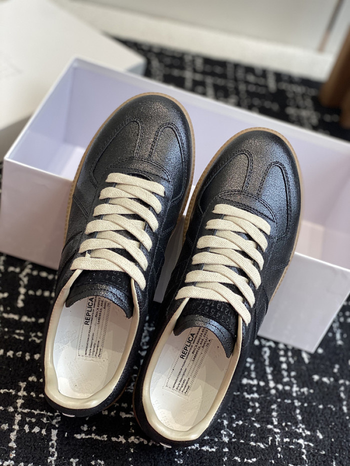 MAISON MARGIELA CALFSKIN S57WS0313