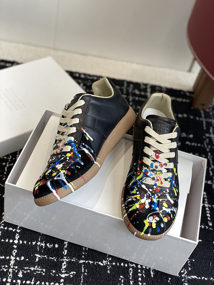MAISON MARGIELA CALFSKIN S57WS0310
