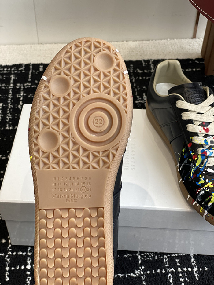 MAISON MARGIELA CALFSKIN S57WS0310