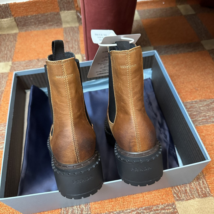 PRAD* boots P124