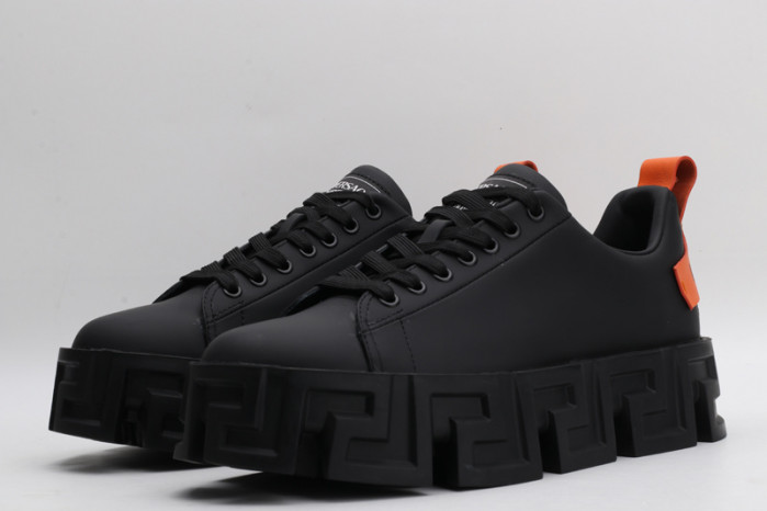 VERSACE SNEAKERS V025