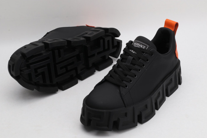 VERSACE SNEAKERS V025
