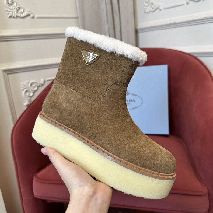 PRAD* boots P133