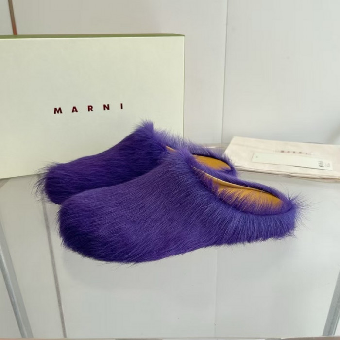Marni Slides M004