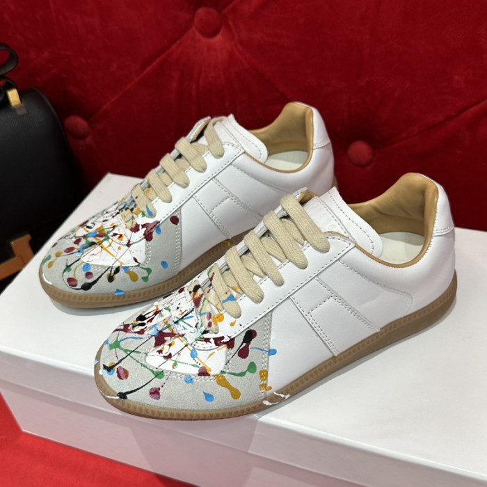 MAISON MARGIELA CALFSKIN S57WS0254