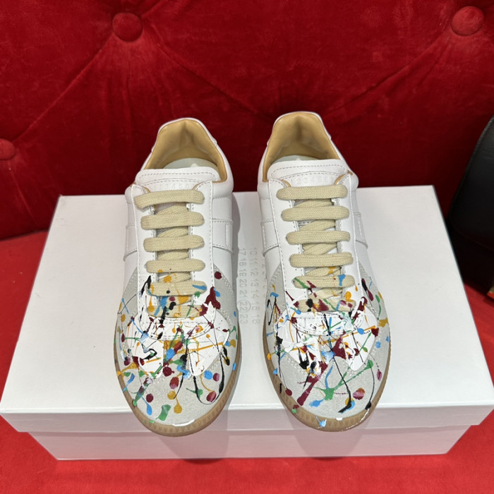 MAISON MARGIELA CALFSKIN S57WS0254