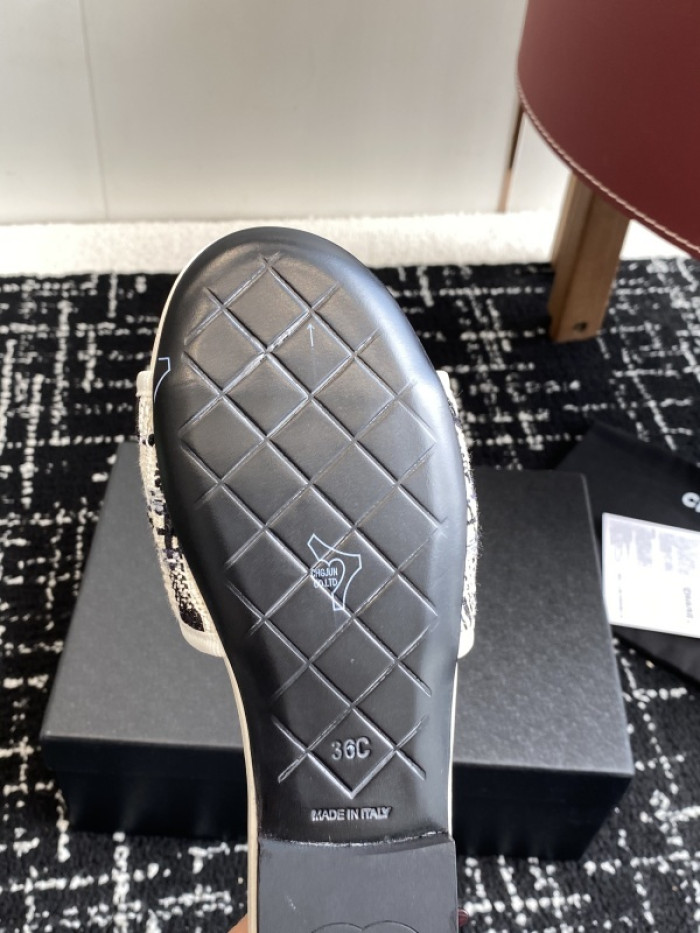 Chane* Sandal CS29