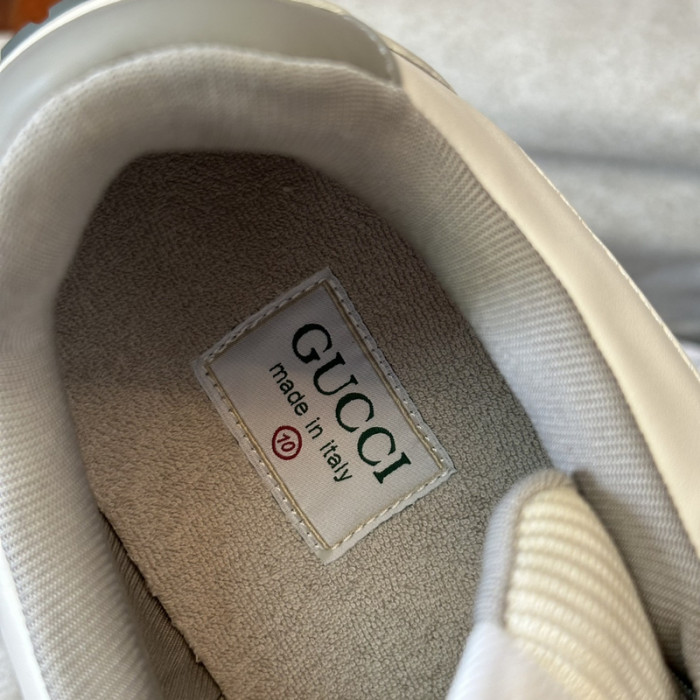 GUCC* SNEAKER GC132