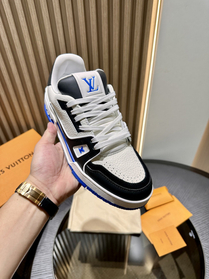 LV snekaers L0000379