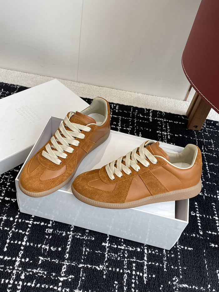 MAISON MARGIELA CALFSKIN S57WS0303